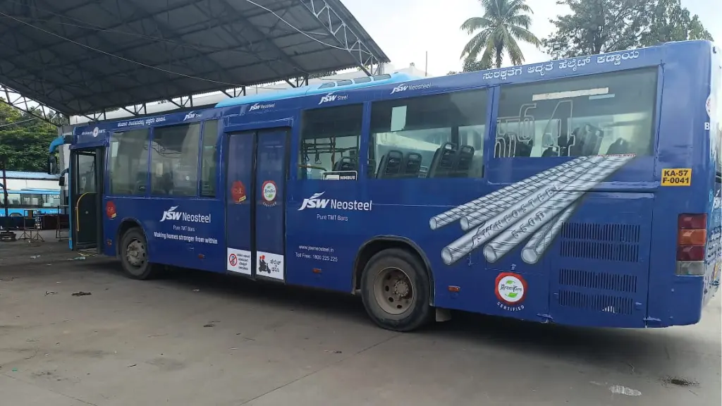 AC Bus – Left Side Panel Branding