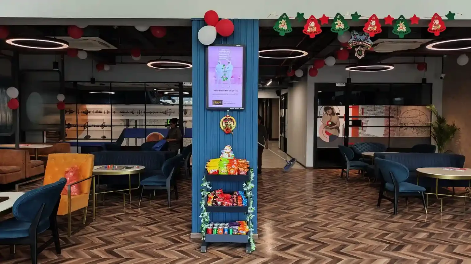 Digital Screen Advertising