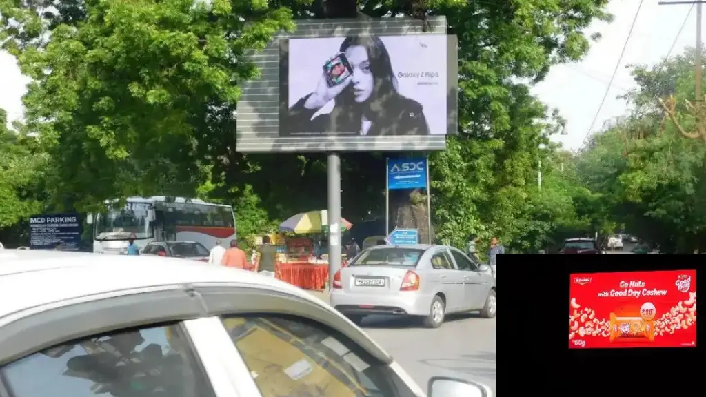 Digital Billboards / LED Screens