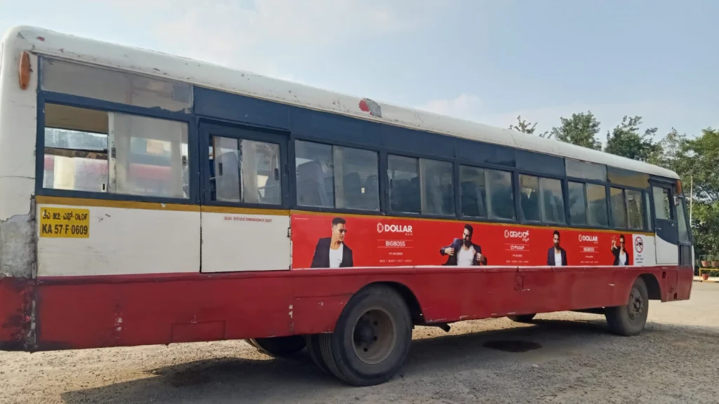 Non-AC Bus – Right Side Panel Branding